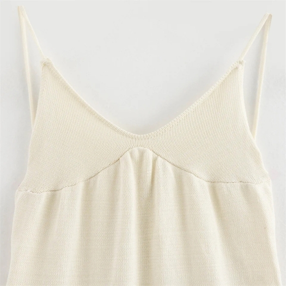 Summer New Women's Retro Slim Fit Sexy Open Back Flower Decoration Knitted Dress - Picture 5 of 6